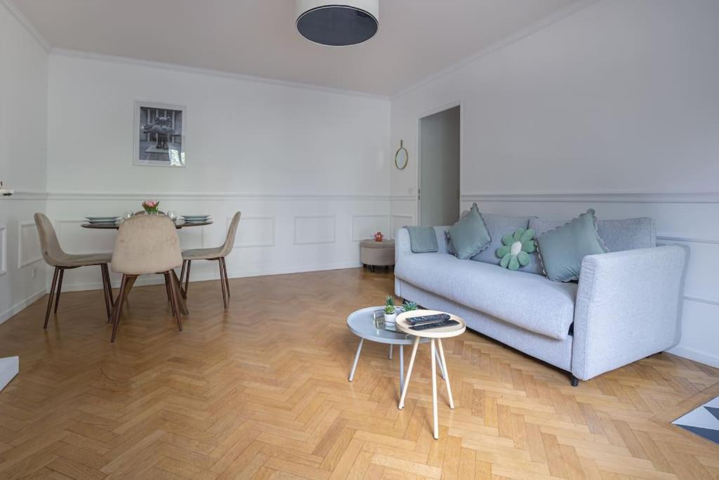 The Smile House // Bussy-Saint-Georges Apartment Екстериор снимка